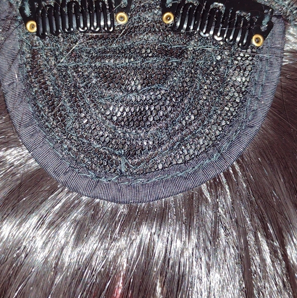 Wig - Picture 3 of 3